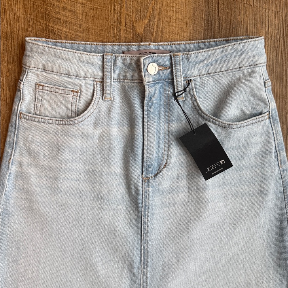 NWT Joes Jeans Margo Denim Midi Skirt Light Wash Women’s Size 26 - Picture 4 of 12